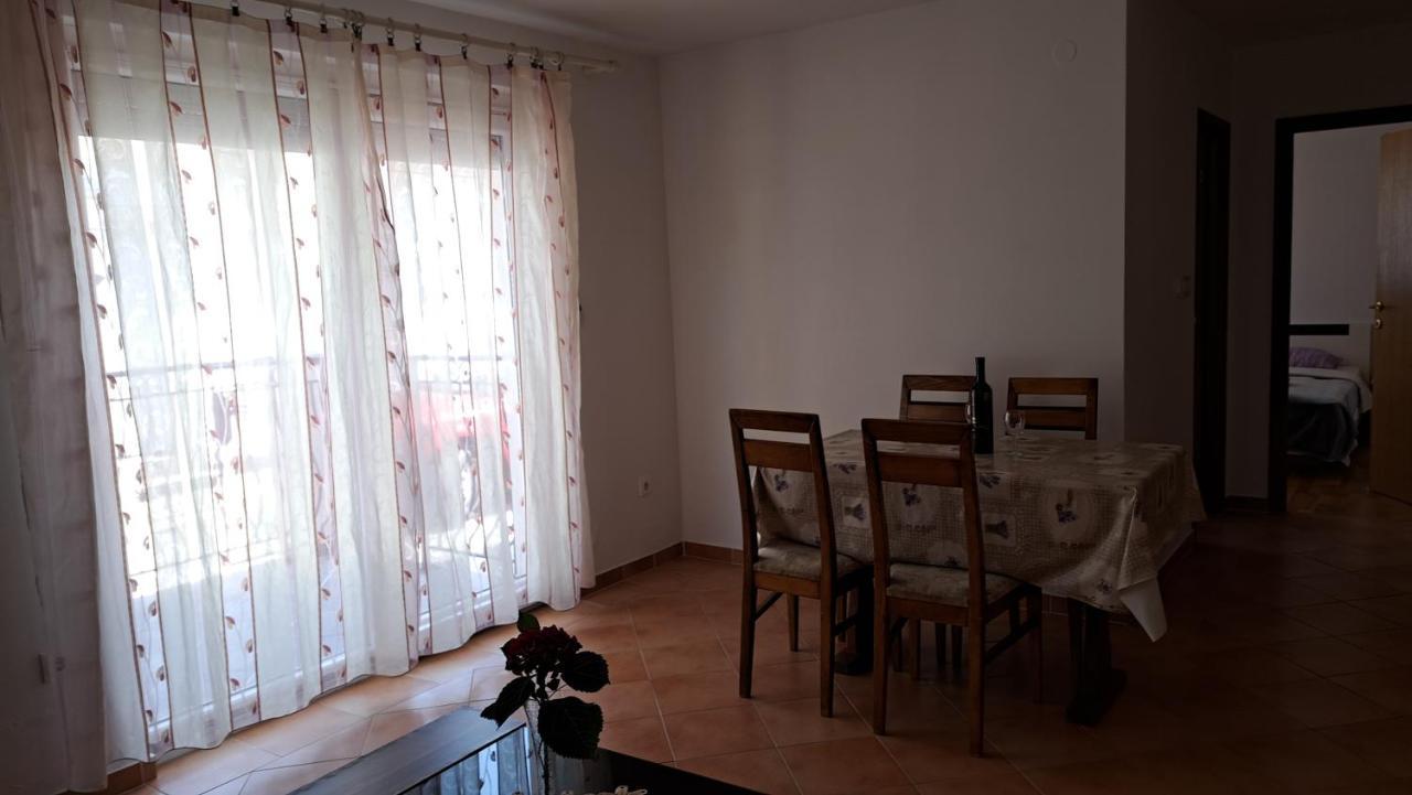 Cozy Apartments Baska Eksteriør bilde