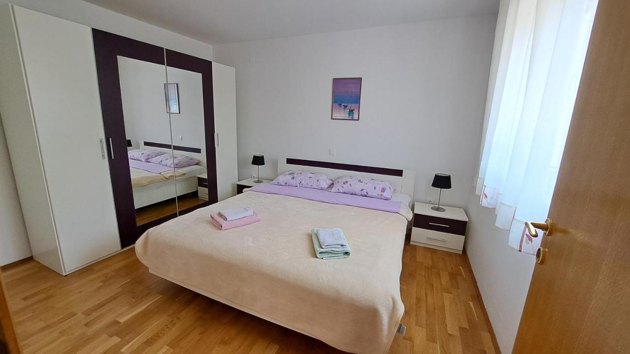 Cozy Apartments Baska Eksteriør bilde